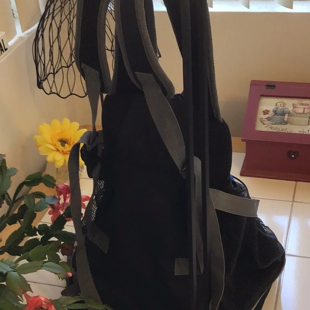 ‘Outward Hound’ Pet-a-Roo Front Style Pet Carrier